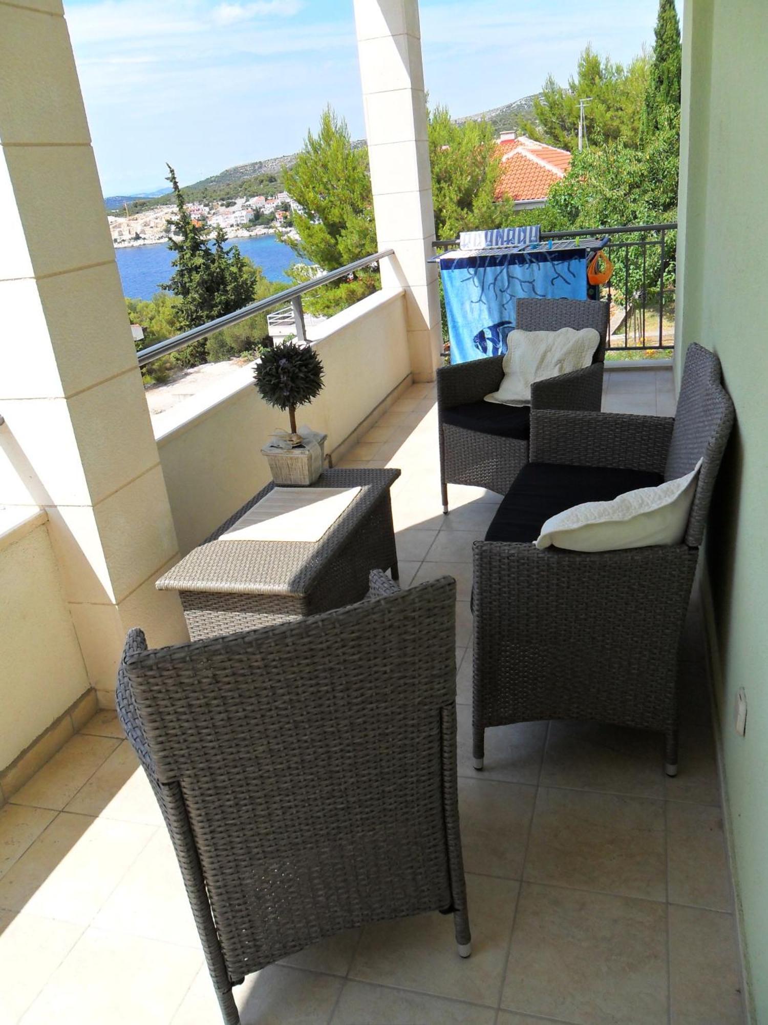 Apartments Maras Primošten Buitenkant foto